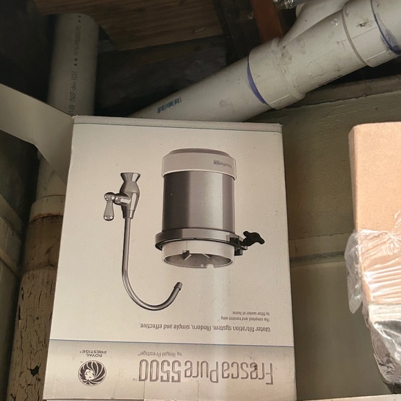 Water filter - Picture 1 of 1